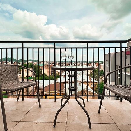 Royal 2 Apartments On Shevchenka 38 Str Львів Екстер'єр фото
