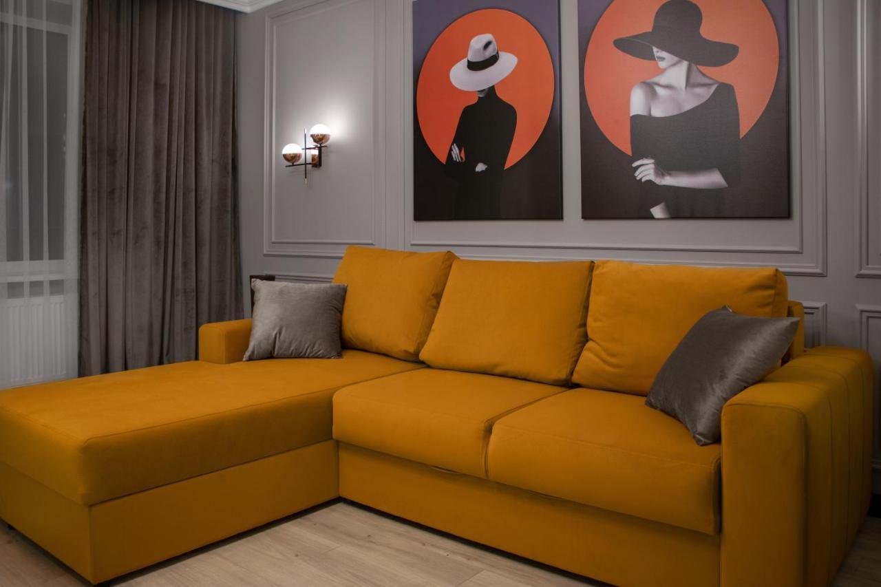 Royal 2 Apartments On Shevchenka 38 Str Львів Екстер'єр фото